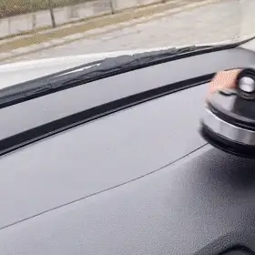 Car Phone Mount Strong Suction Cup and 360° Rotation Feature - Image 9